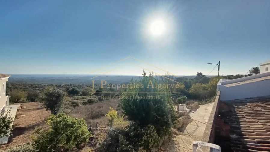 Moradia T2 para Venda em Loule (São Sebastião) Foto 8