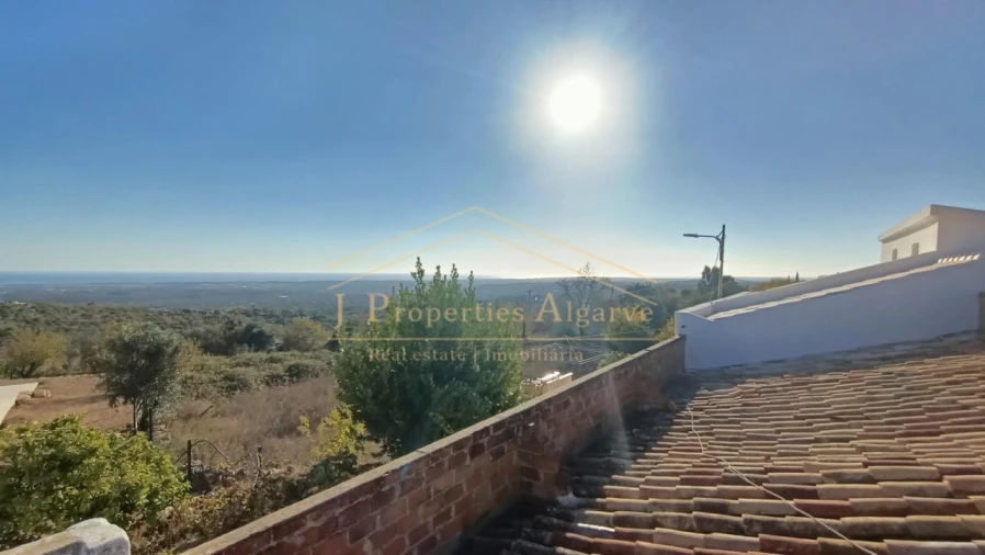 Moradia T2 para Venda em Loule (São Sebastião) Foto 9