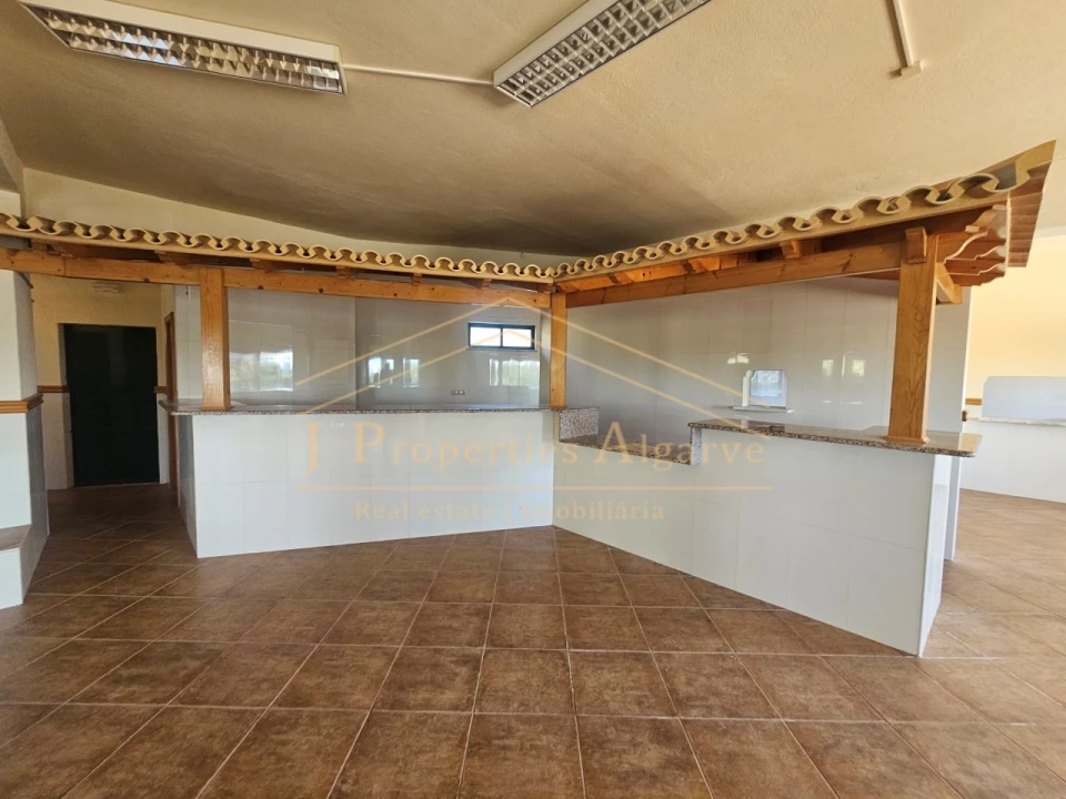 Armazém para Venda em Loule (São Sebastião) Foto 13