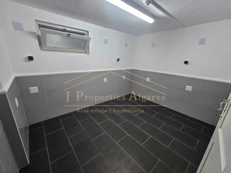Armazém para Venda em Loule (São Sebastião) Foto 30