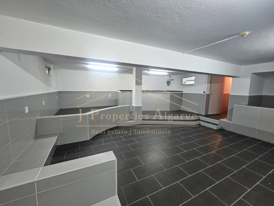 Armazém para Venda em Loule (São Sebastião) Foto 32