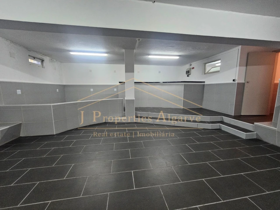 Armazém para Venda em Loule (São Sebastião) Foto 34