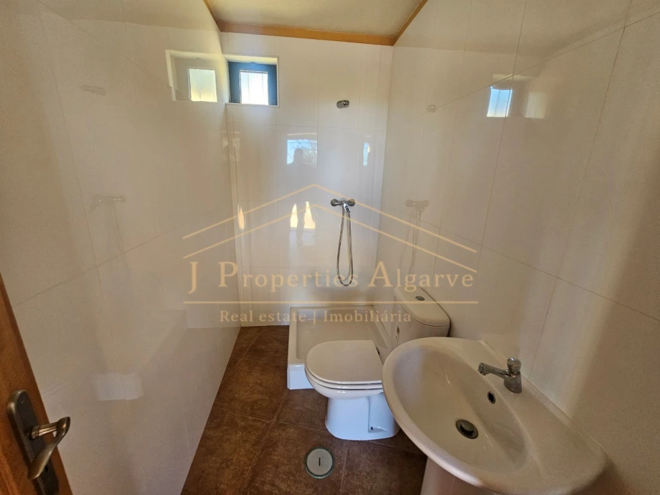 Armazém para Venda em Loule (São Sebastião) Foto 28