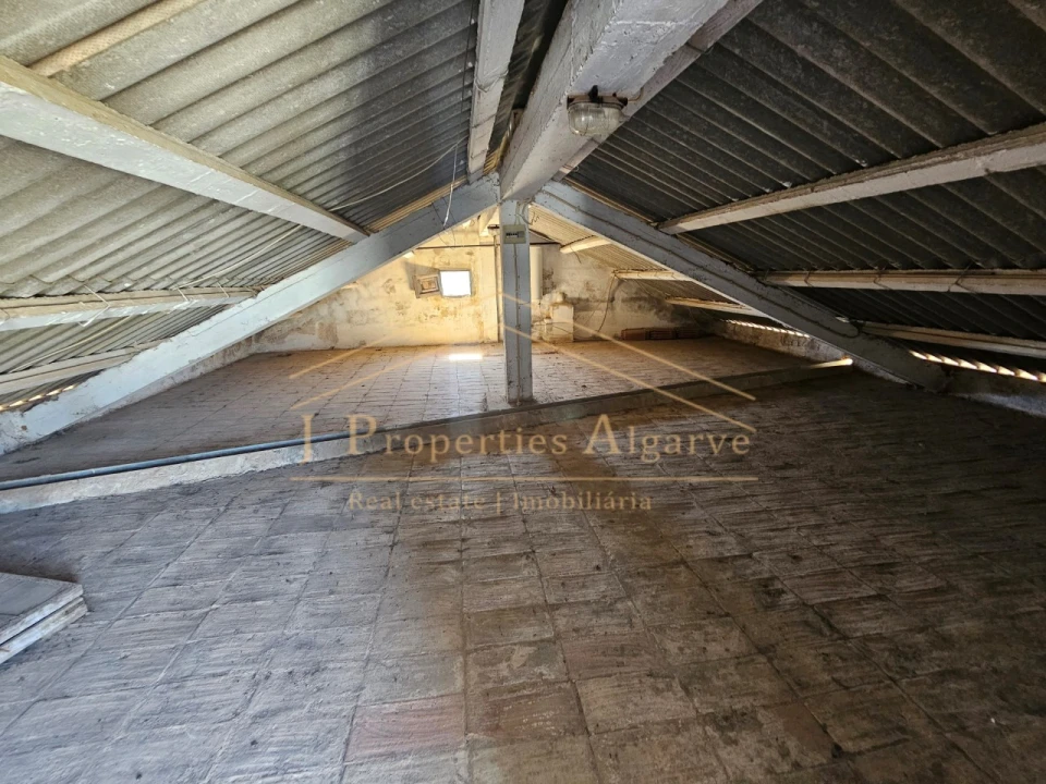 Moradia T7 para Venda em Loule (São Sebastião) Foto 22