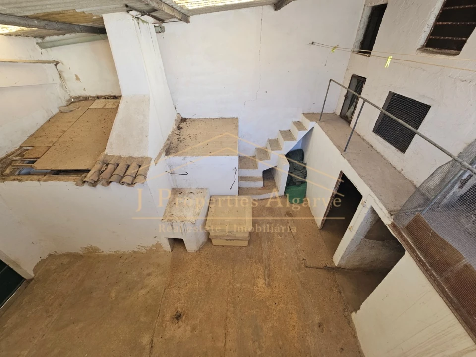 Moradia T7 para Venda em Loule (São Sebastião) Foto 24