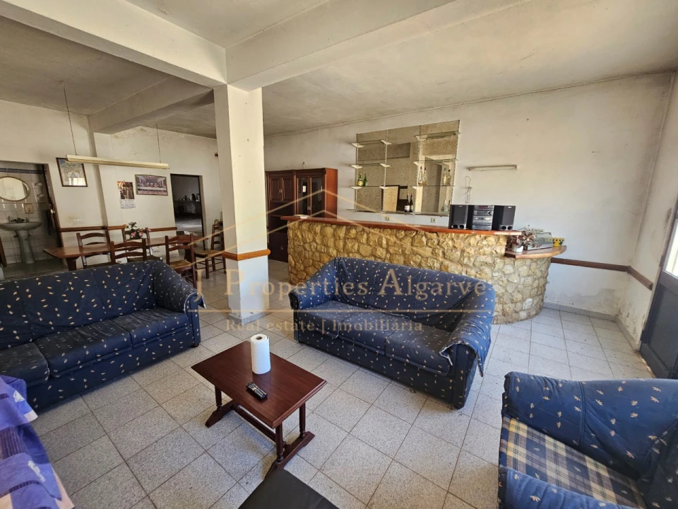 Moradia T7 para Venda em Loule (São Sebastião) Foto 29