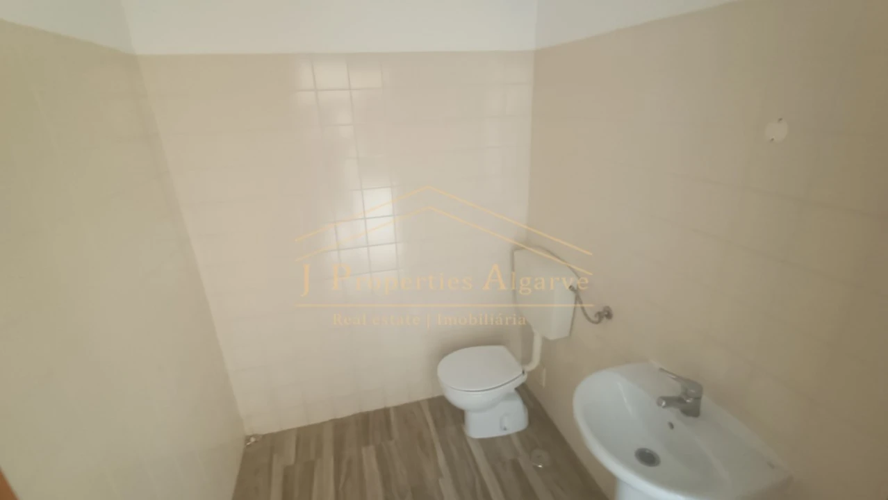 Loja para Venda em Lagoa e Carvoeiro Foto 3