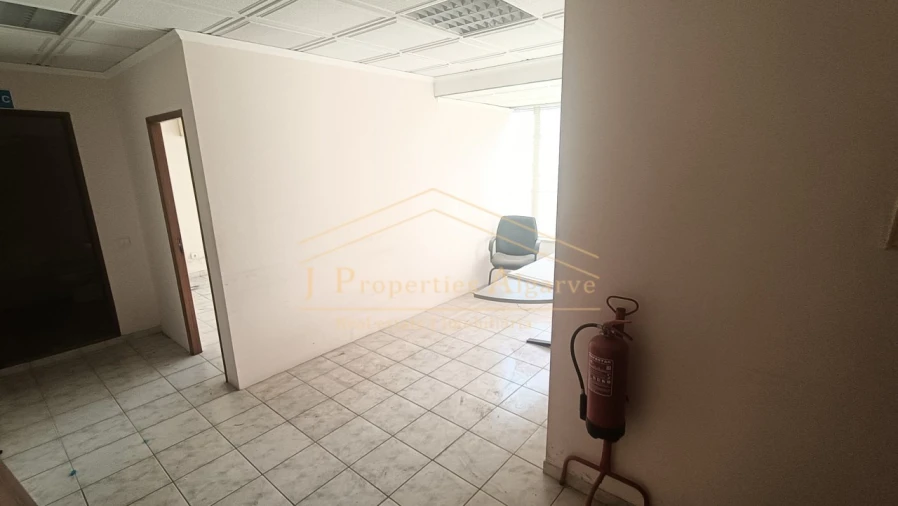 Loja para Venda em Lagoa e Carvoeiro Foto 6