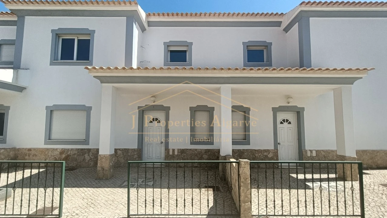 Moradia T44 para Venda em Loule (São Clemente) Foto 1