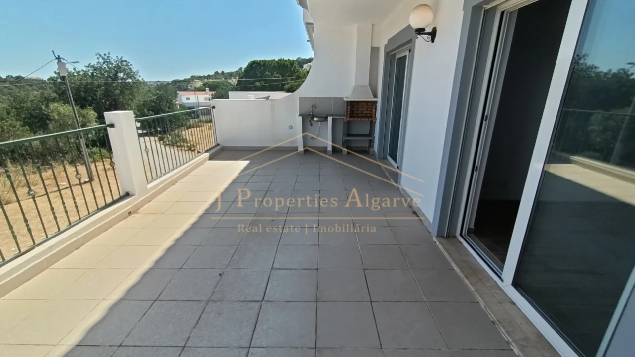Moradia T44 para Venda em Loule (São Clemente) Foto 8