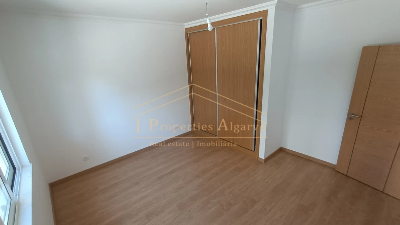 Moradia T44 para Venda em Loule (São Clemente) Foto 12