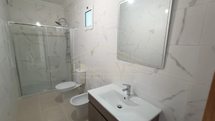 Moradia T44 para Venda em Loule (São Clemente) Foto 9