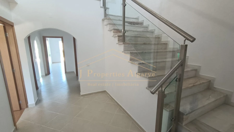 Moradia T44 para Venda em Loule (São Clemente) Foto 13