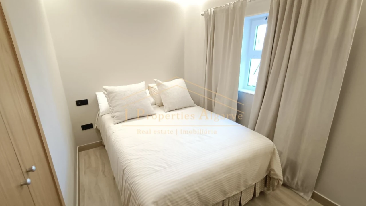 Apartamento T2 para Venda em Almancil Foto 12