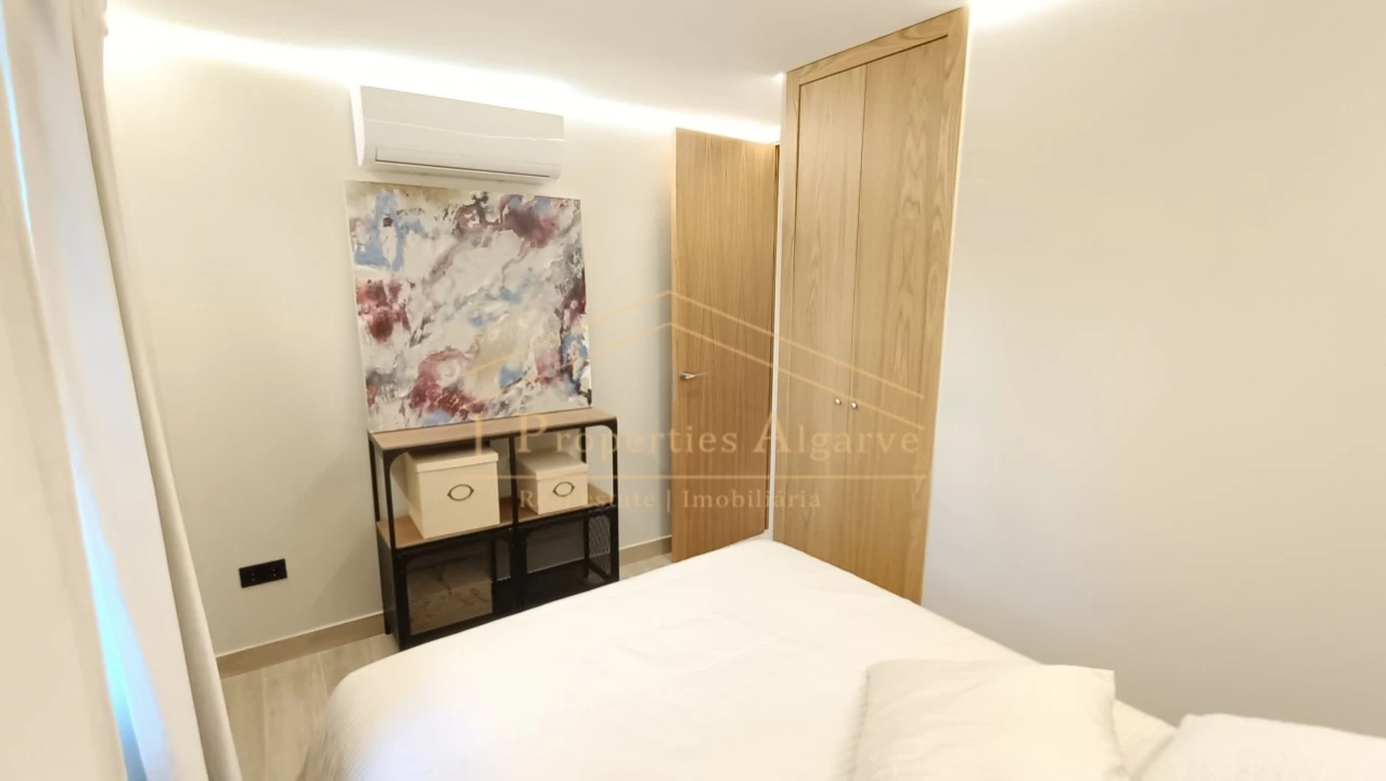 Apartamento T2 para Venda em Almancil Foto 13