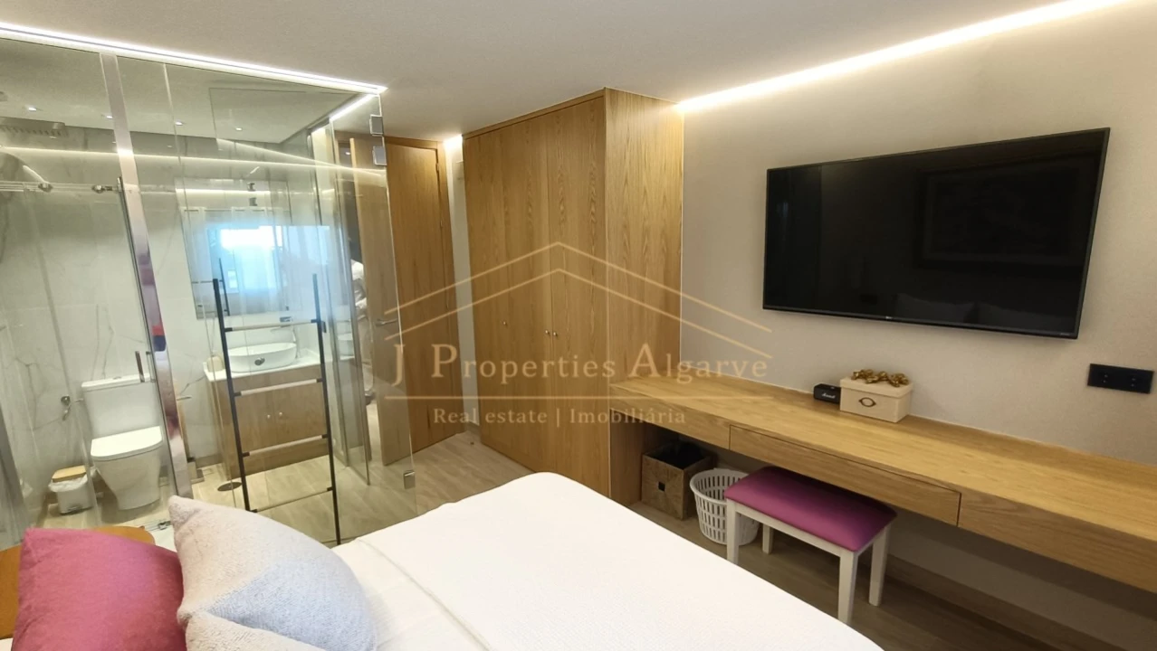 Apartamento T2 para Venda em Almancil Foto 2