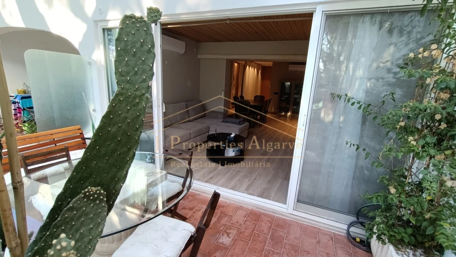 Apartamento T2 para Venda em Almancil Foto 20