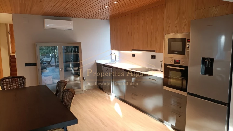 Apartamento T2 para Venda em Almancil Foto 8