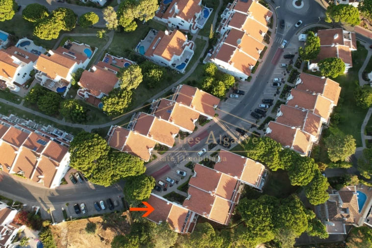 Apartamento T2 para Venda em Almancil Foto 23