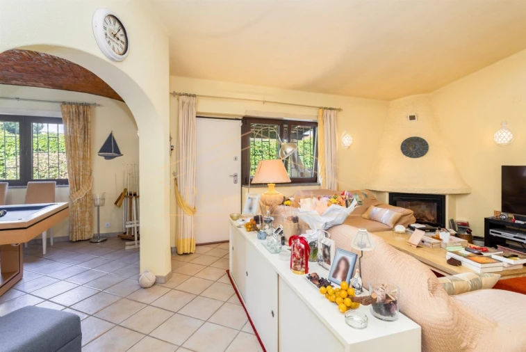 Moradia T3 para Venda em Quarteira Foto 6