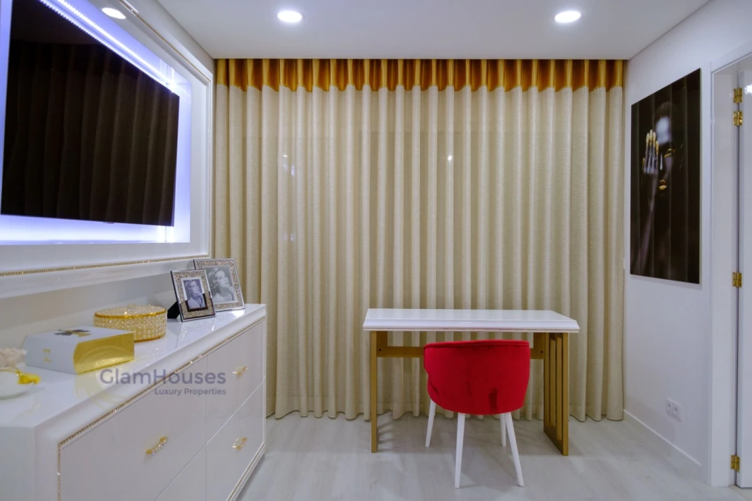 Moradia T4 para Venda em Charneca de Caparica e Sobreda Foto 22