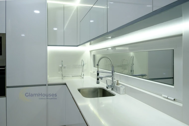 Moradia T4 para Venda em Charneca de Caparica e Sobreda Foto 11