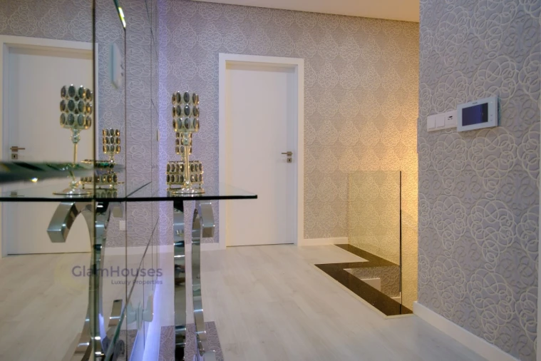 Moradia T4 para Venda em Charneca de Caparica e Sobreda Foto 16