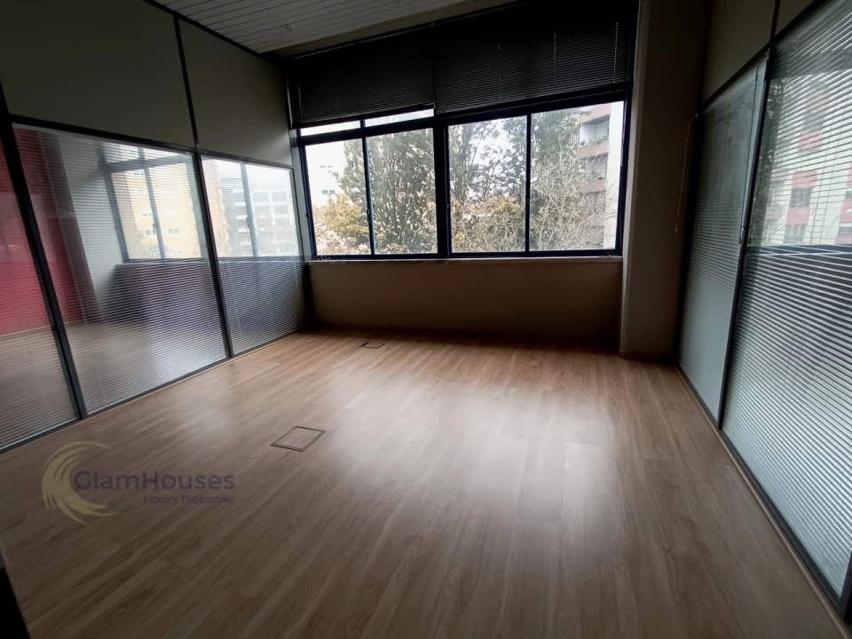 Escritório para Arrendamento em Algés, Linda-A-Velha e Cruz Quebrada-Dafundo Foto 5