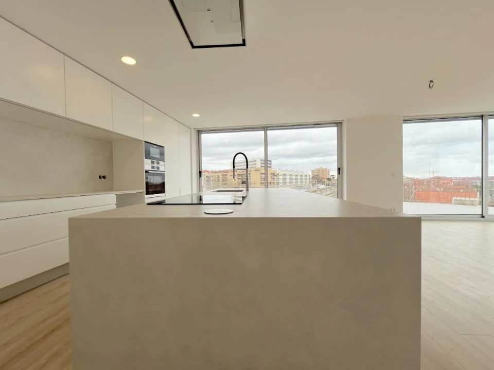 Apartamento T4 para Venda em Silvalde Foto 1