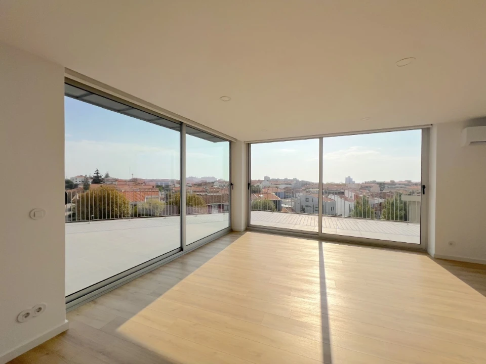 Apartamento T4 para Venda em Silvalde Foto 5