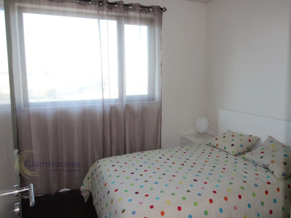 Apartamento T2 para Venda em Parque das Nações Foto 11