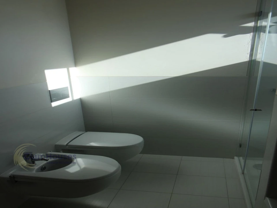 Apartamento T2 para Venda em Parque das Nações Foto 21