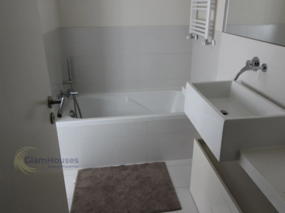 Apartamento T2 para Venda em Parque das Nações Foto 24