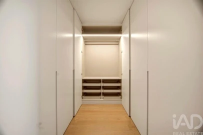 Apartamento T2 para Venda em Santo António