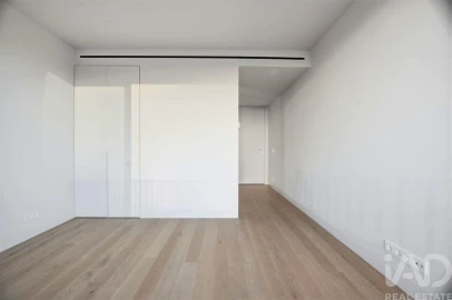 Apartamento T2 para Venda em Santo António