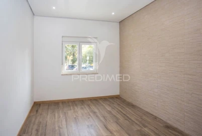 Moradia T6 para Venda em Azeitão (São Lourenço e São Simão)