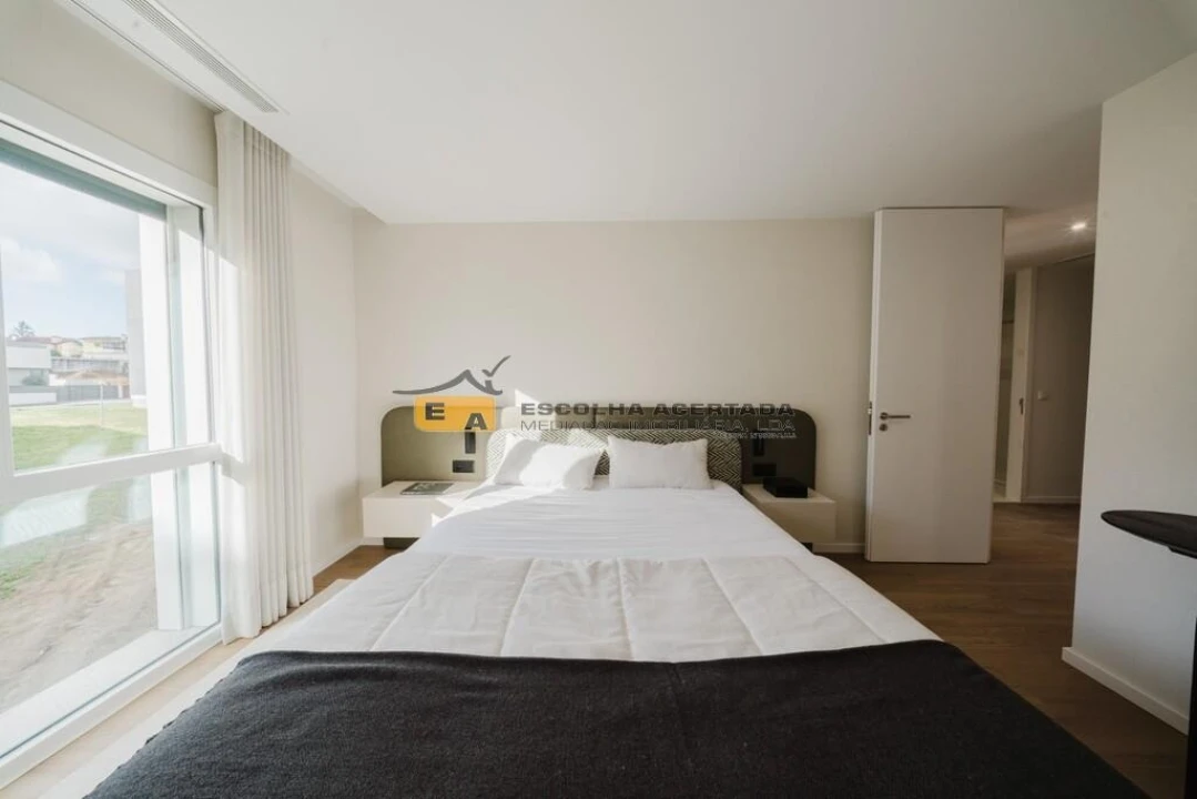 Apartamento T3 para Venda em Cidade da Maia Foto 5