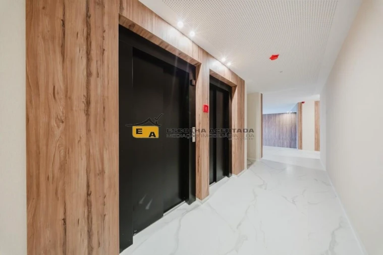 Apartamento T3 para Venda em Cidade da Maia Foto 16