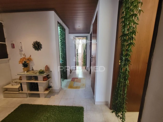 Apartamento T3 para Venda em Alfragide Foto 19