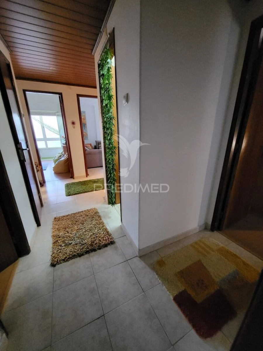 Apartamento T3 para Venda em Alfragide Foto 16