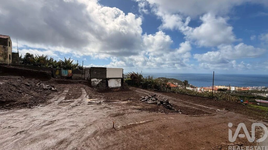 Apartamento T3 para Venda em Camara de Lobos Foto 16