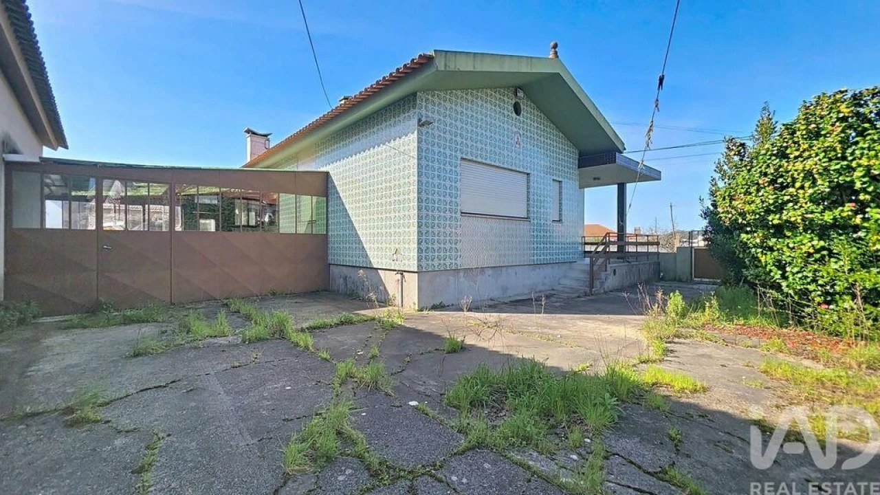 Moradia T3 para Venda em Monte Foto 2