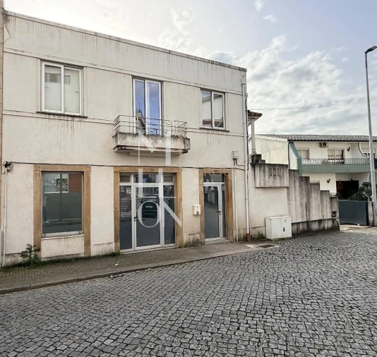 Moradia T3 para Venda em Bougado (São Martinho e Santiago) Foto 2