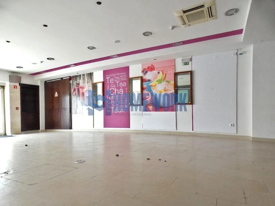 Loja para Arrendamento em Barreiro e Lavradio Foto 9