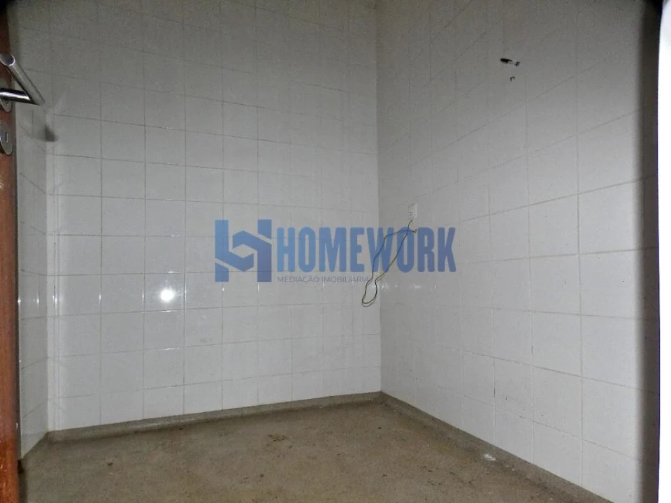 Loja para Arrendamento em Barreiro e Lavradio Foto 6