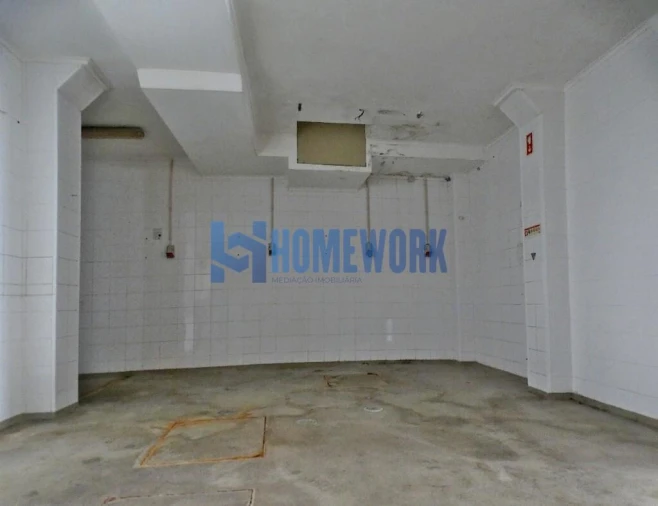 Loja para Arrendamento em Barreiro e Lavradio Foto 11