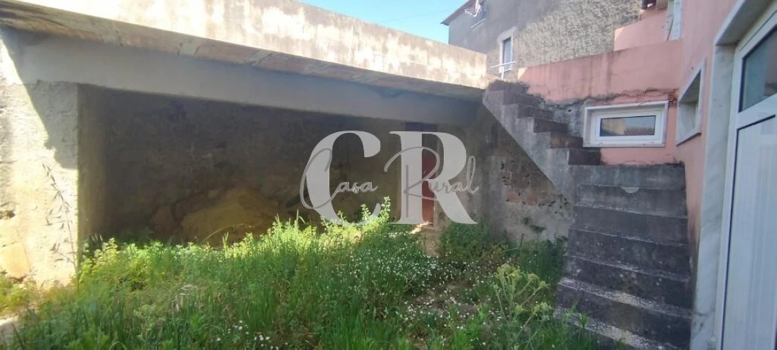 Moradia T2 para Venda em Vila Facaia Foto 39