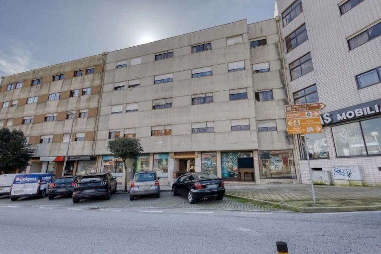 Apartamento T3 para Venda em Valongo Foto 19