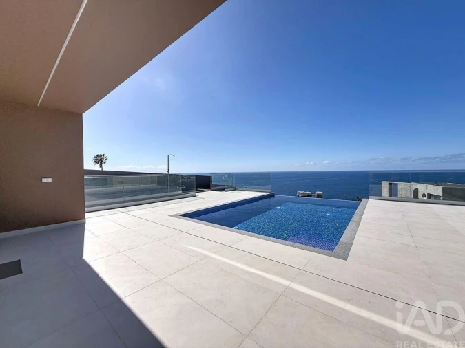 Moradia T3 para Venda em São Martinho