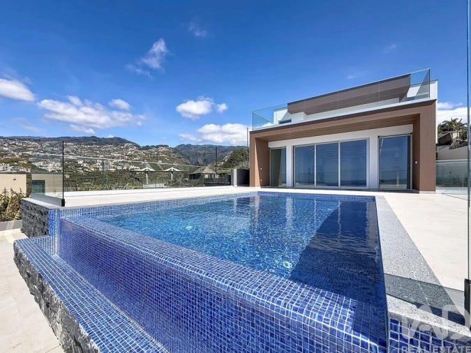 Moradia T3 para Venda em São Martinho Foto 28